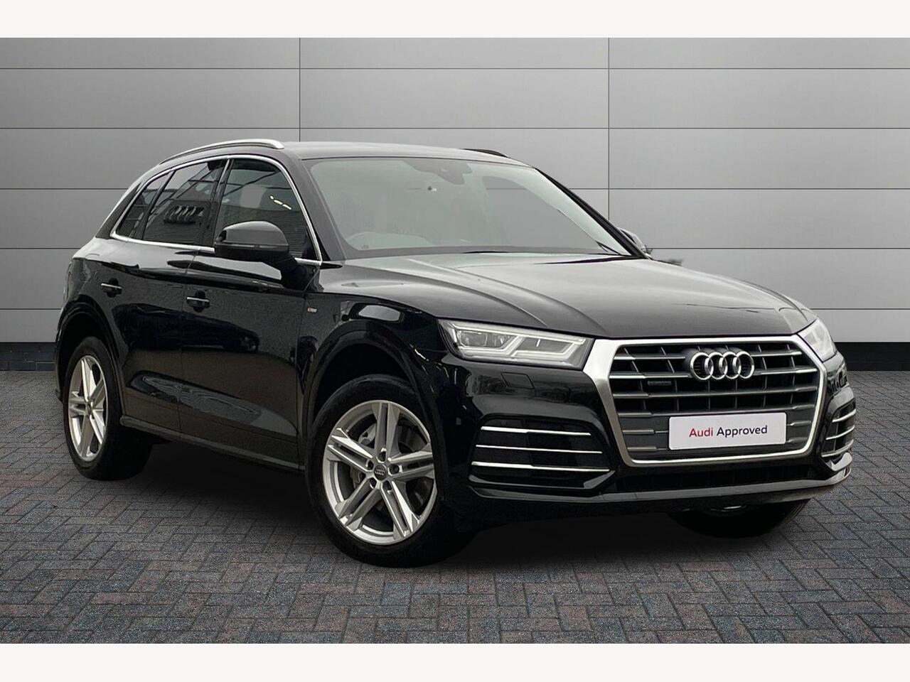 Main listing image - Audi Q5