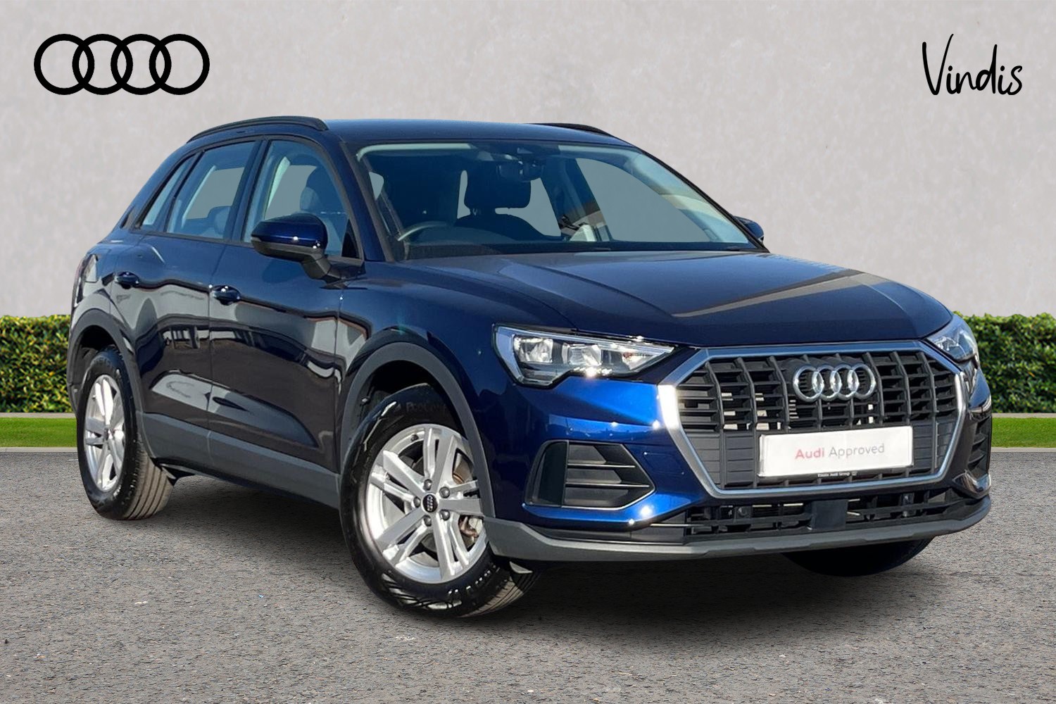 Main listing image - Audi Q3