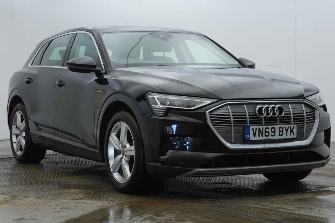 Main listing image - Audi e-tron