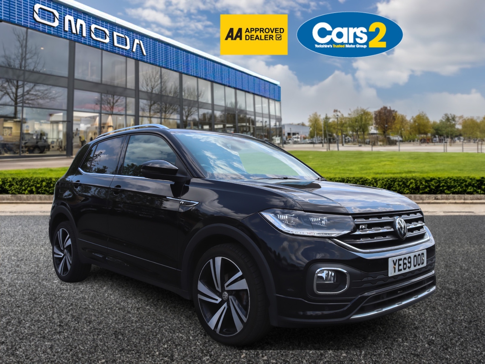 Main listing image - Volkswagen T-Cross