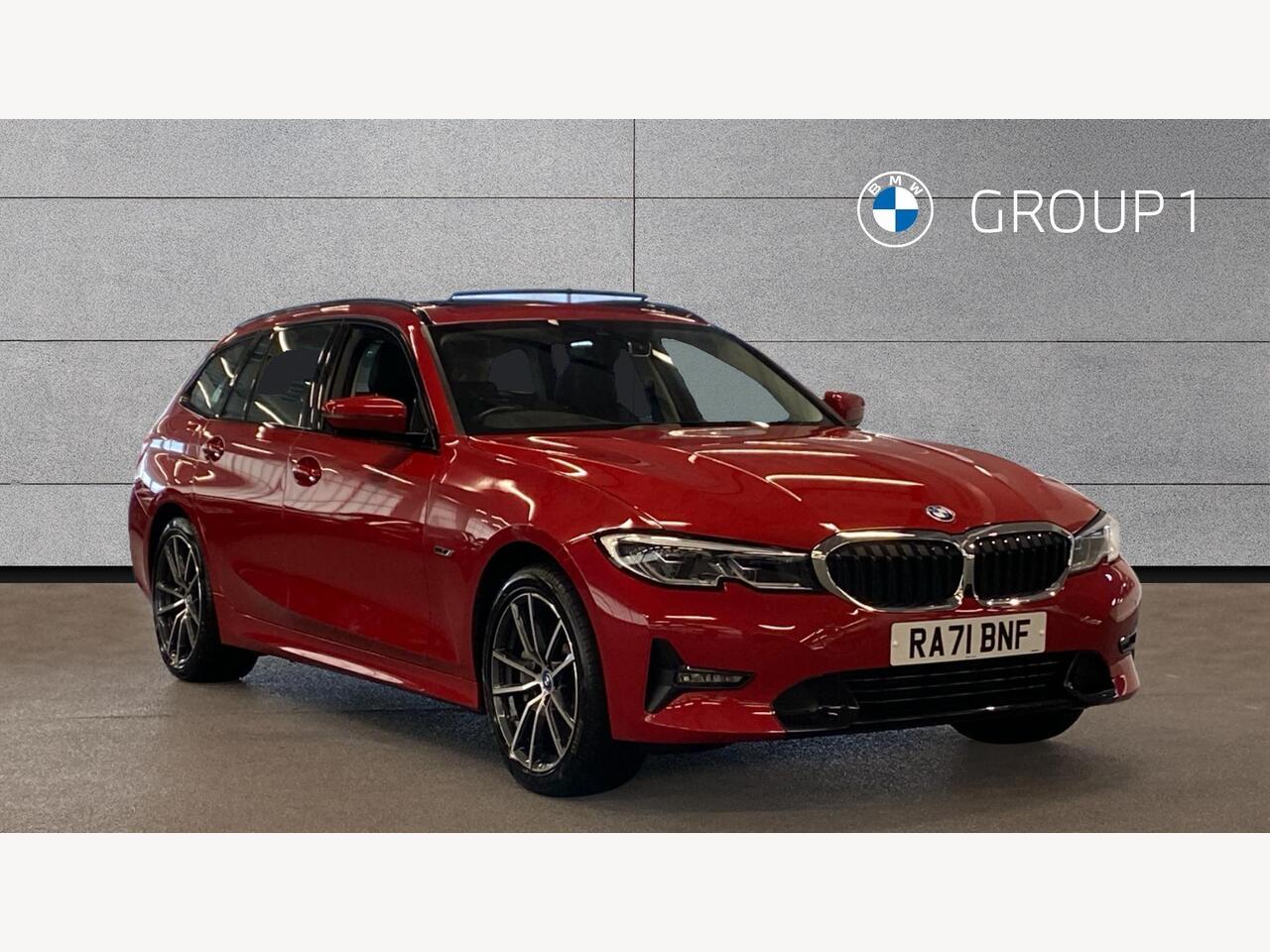 Main listing image - BMW 3 Series Touring