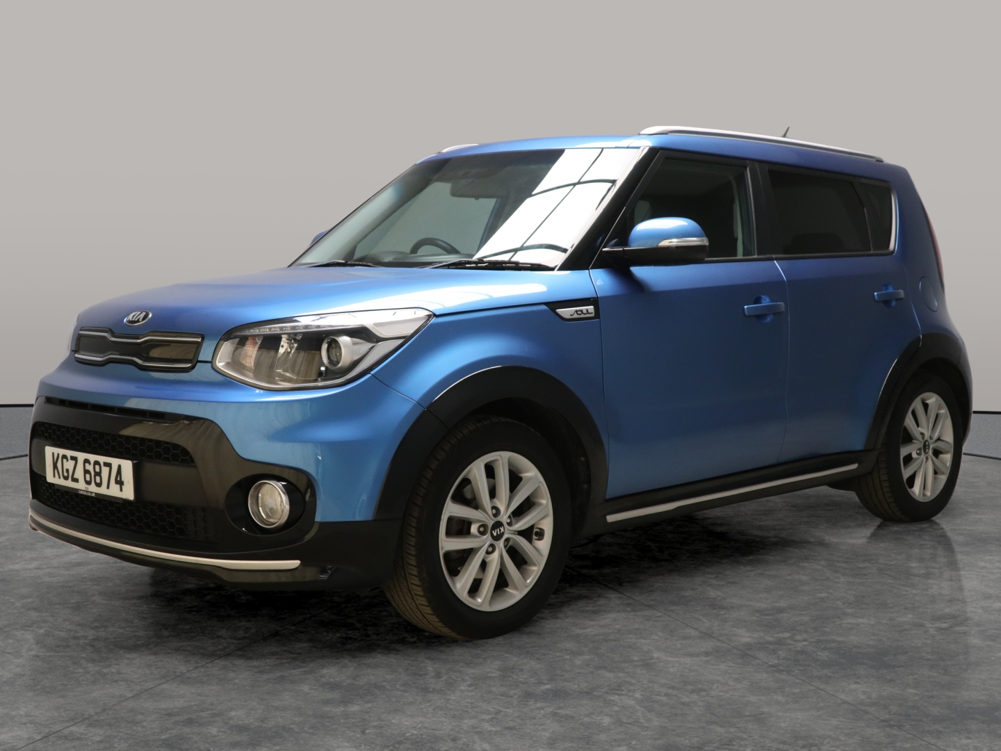 Main listing image - Kia Soul