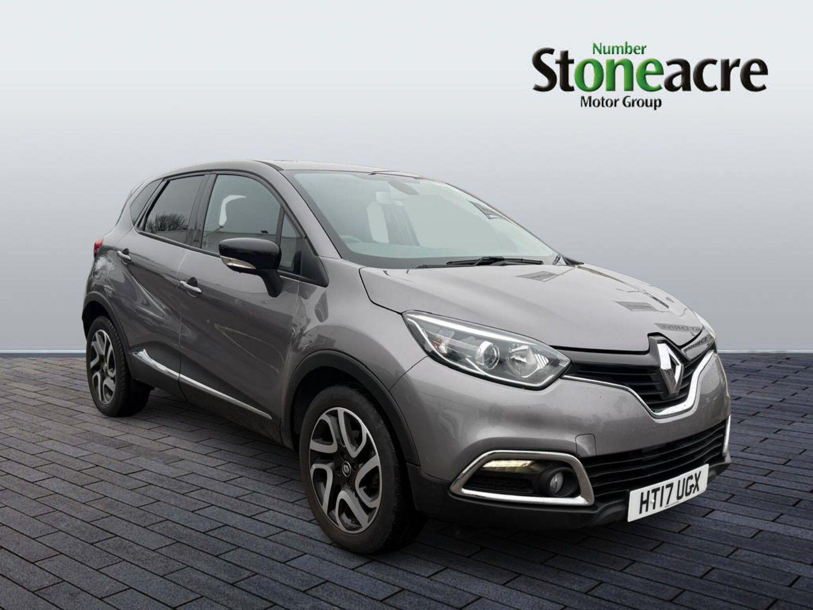 Main listing image - Renault Captur