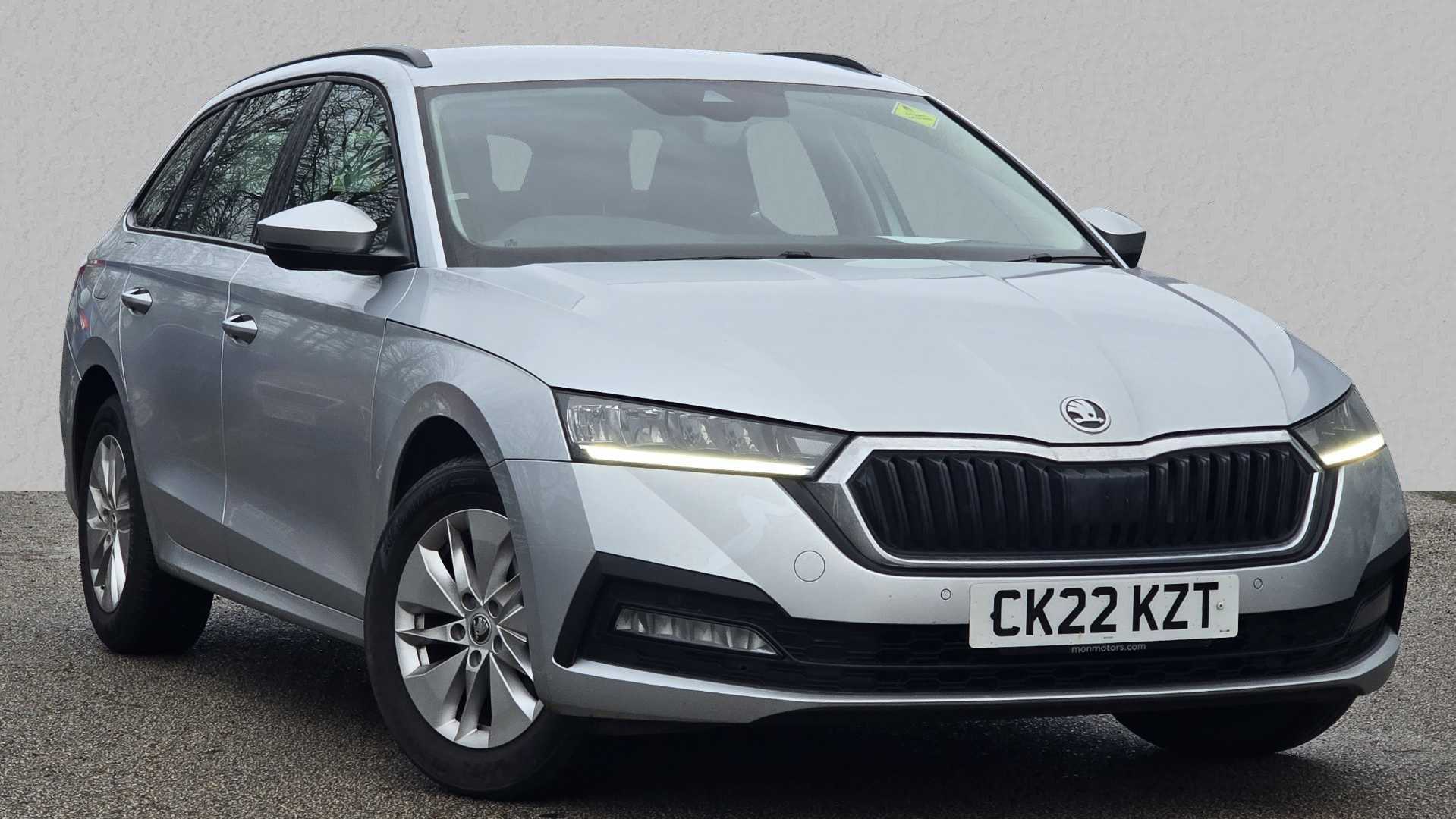 Main listing image - Skoda Octavia Estate