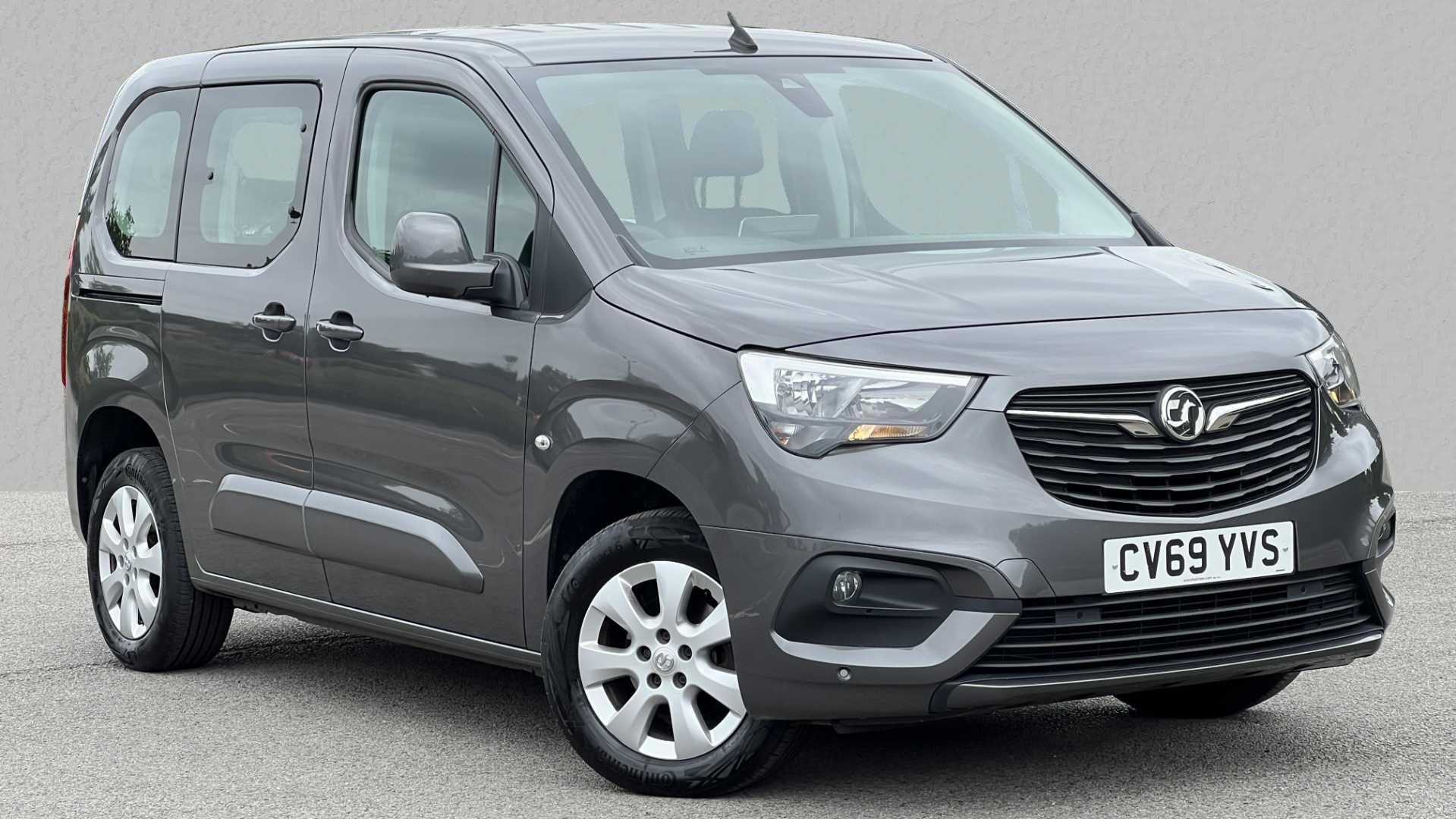 Main listing image - Vauxhall Combo Life