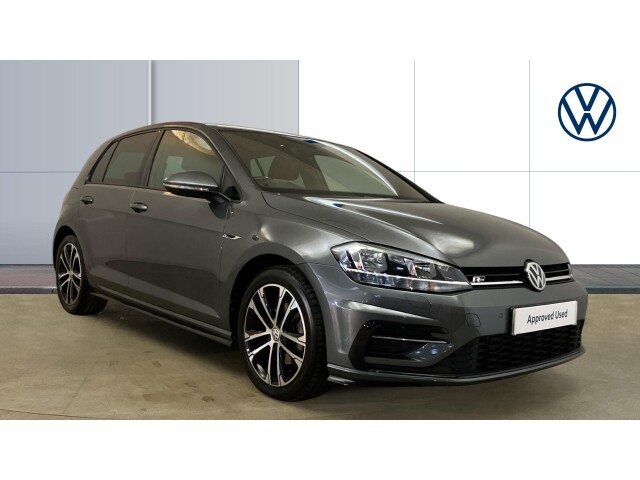 Main listing image - Volkswagen Golf