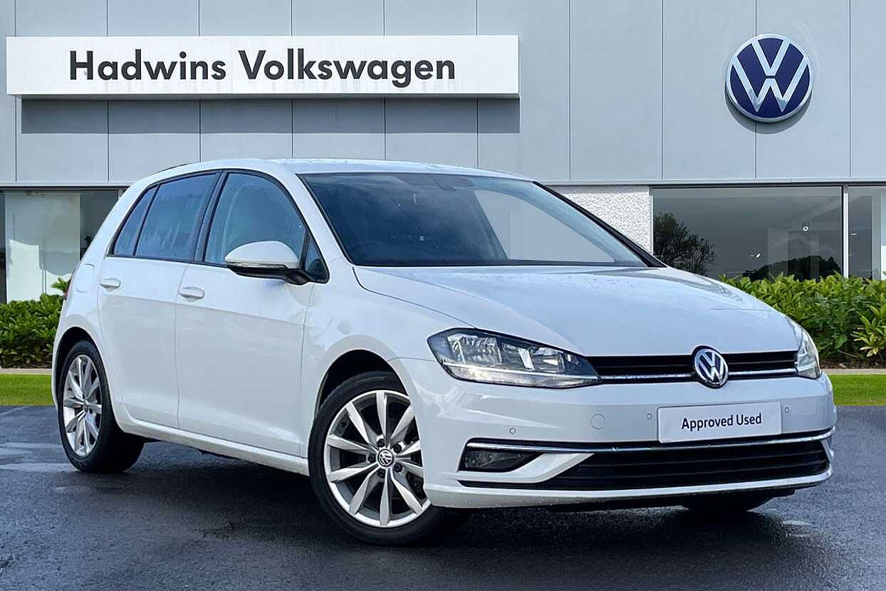 Main listing image - Volkswagen Golf