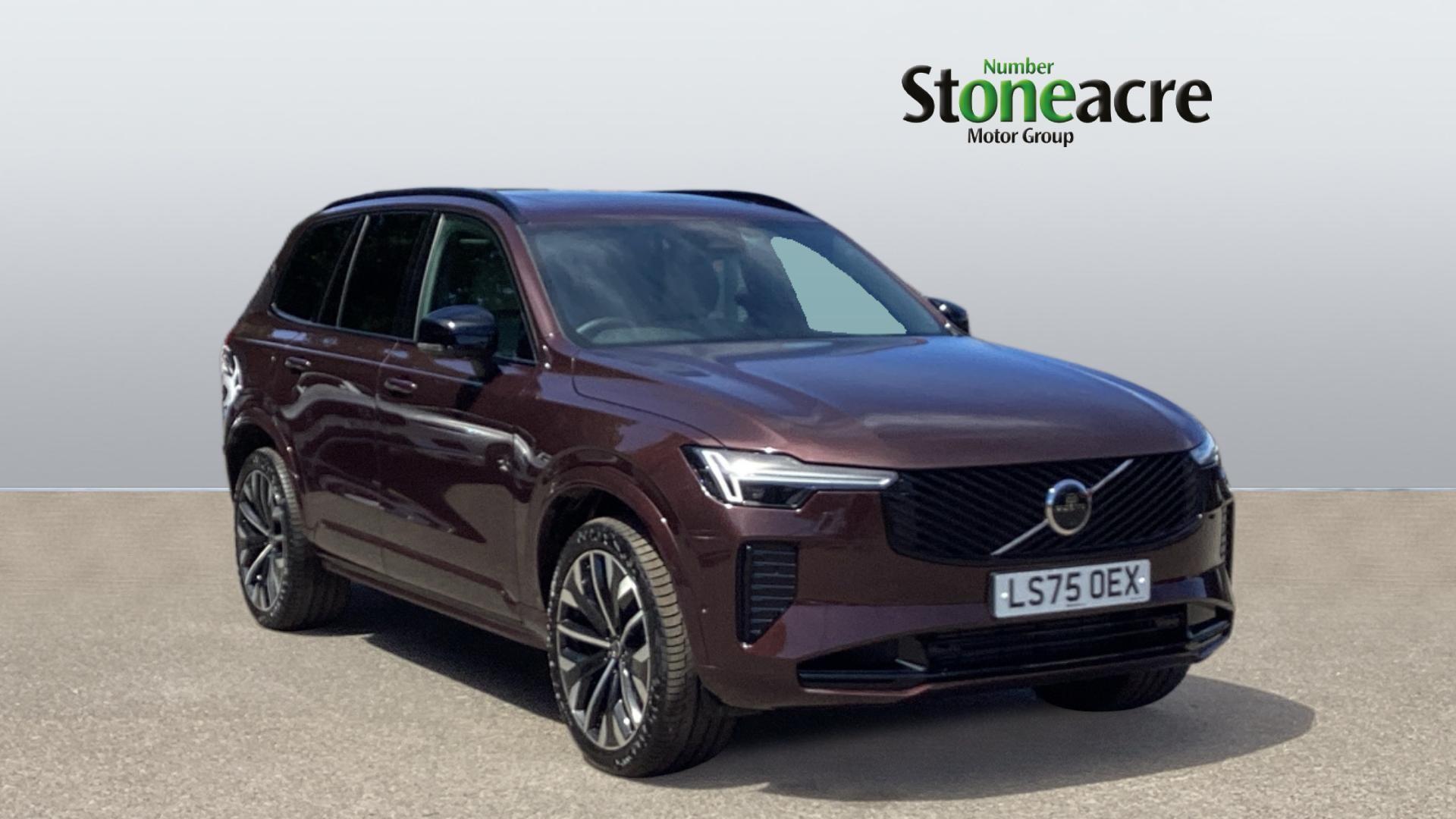 Main listing image - Volvo XC90