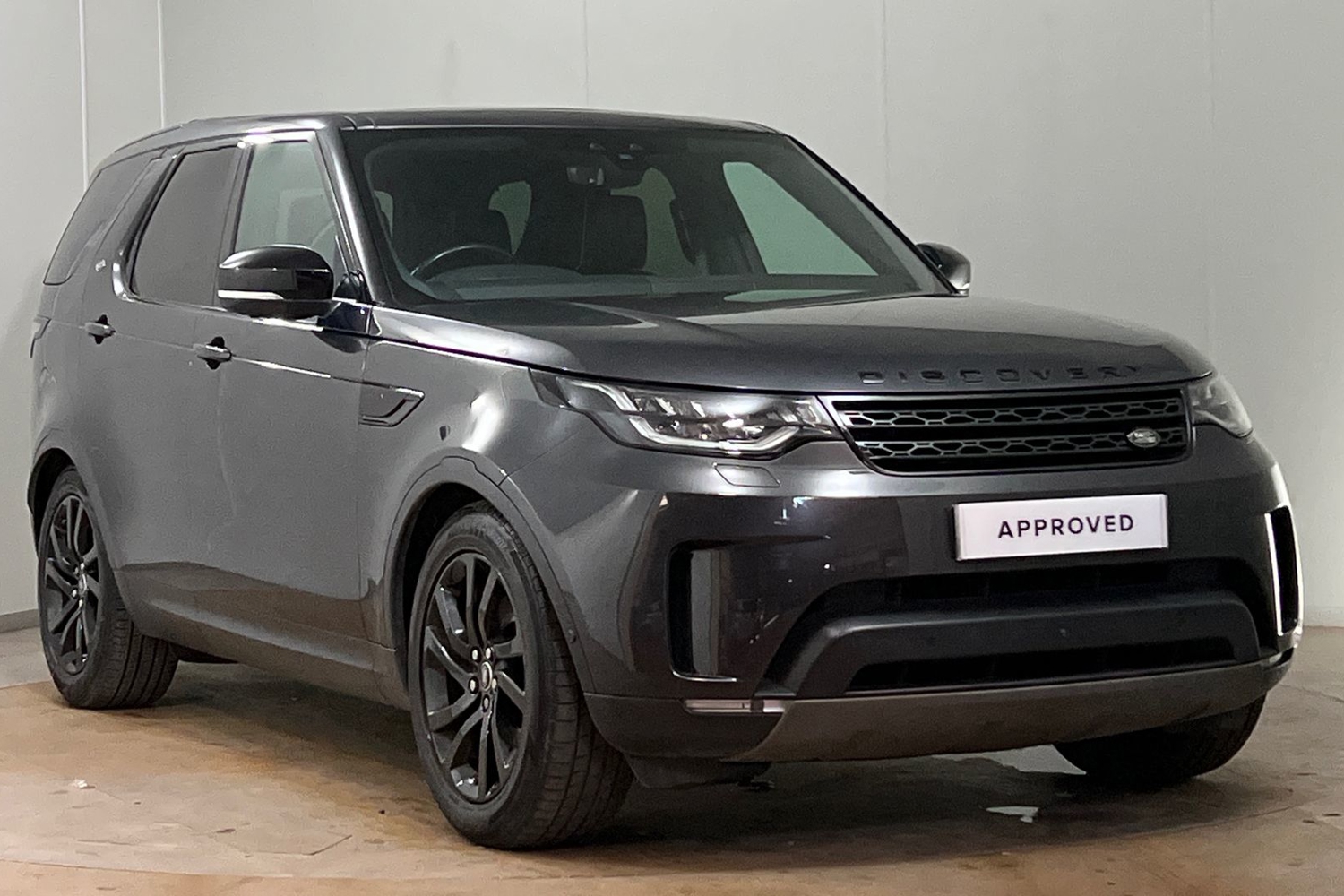 Main listing image - Land Rover Discovery