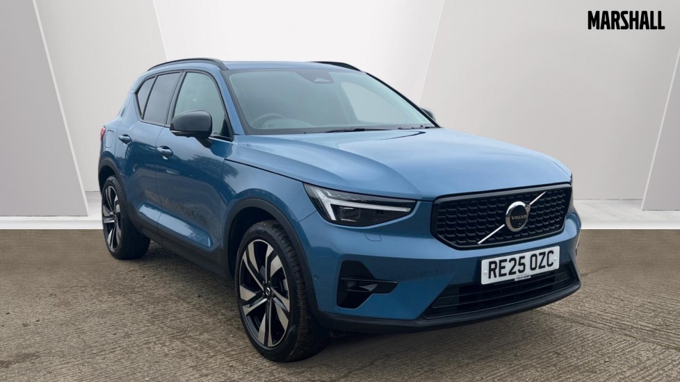 Main listing image - Volvo XC40
