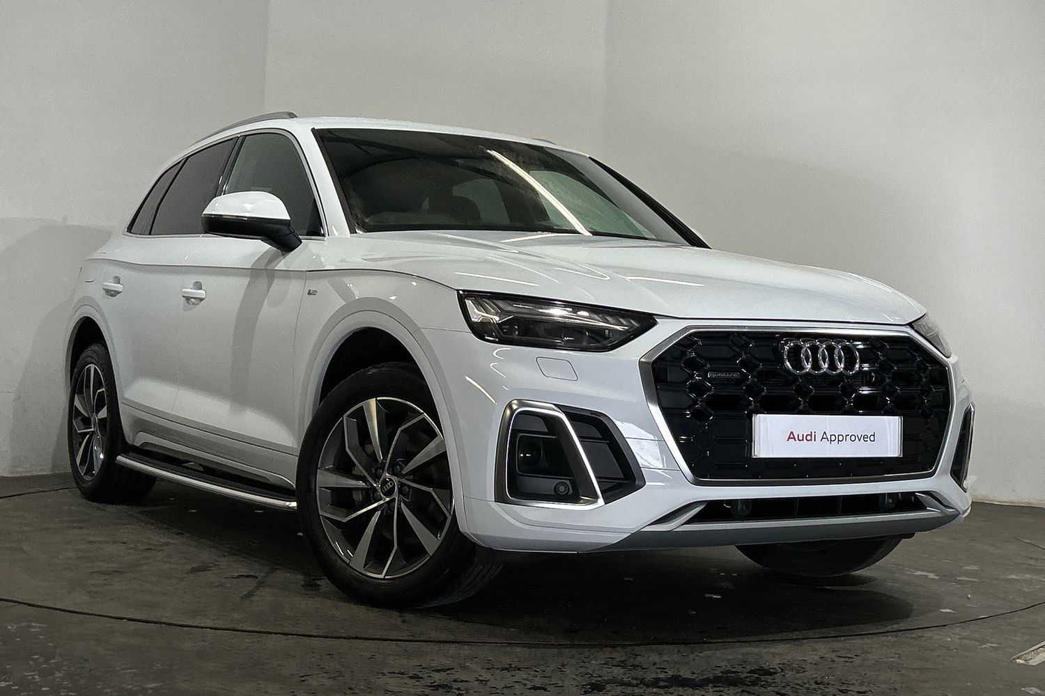 Main listing image - Audi Q5