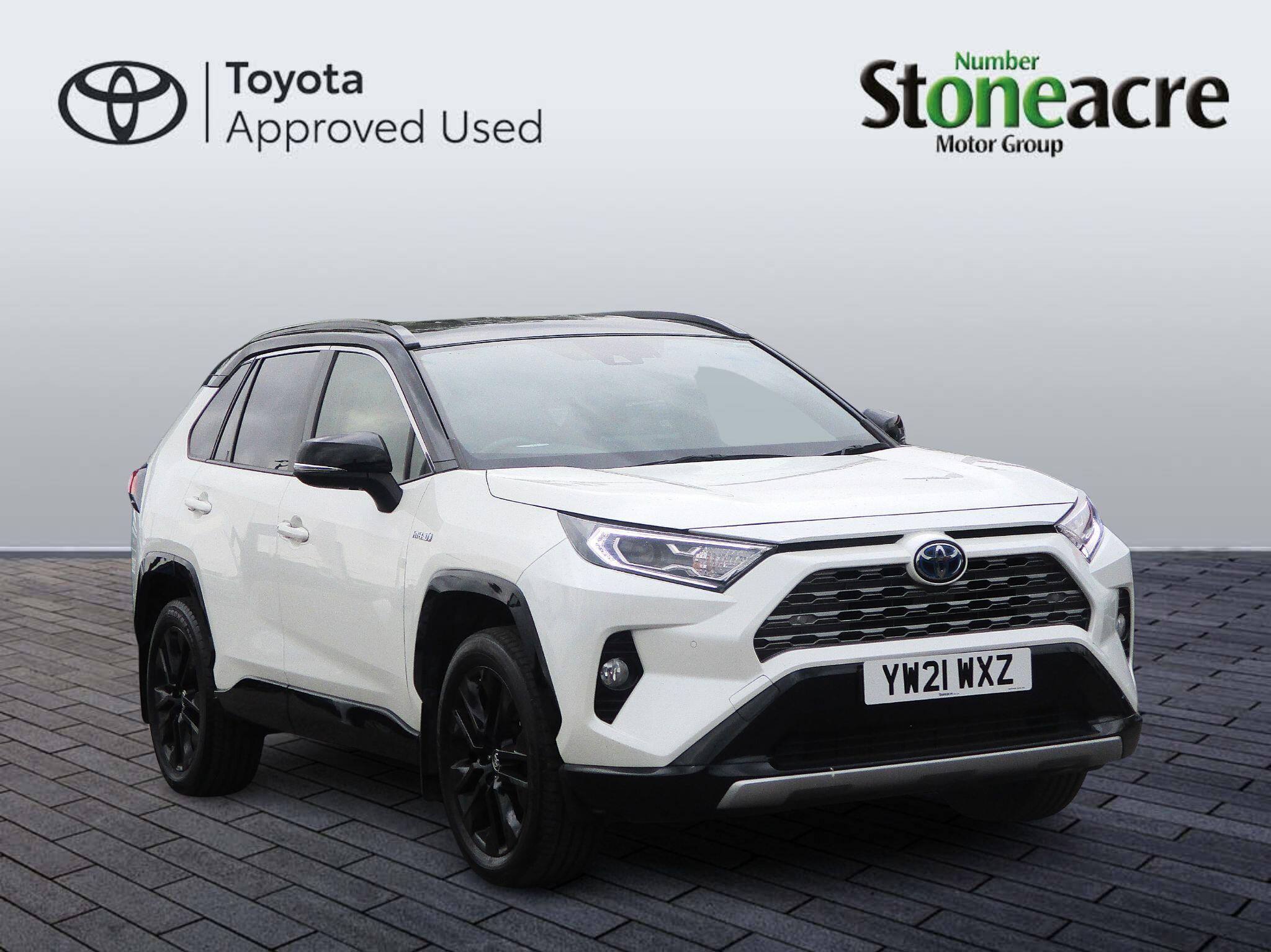 Main listing image - Toyota RAV4