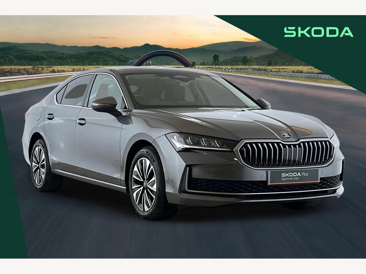 Main listing image - Skoda Superb