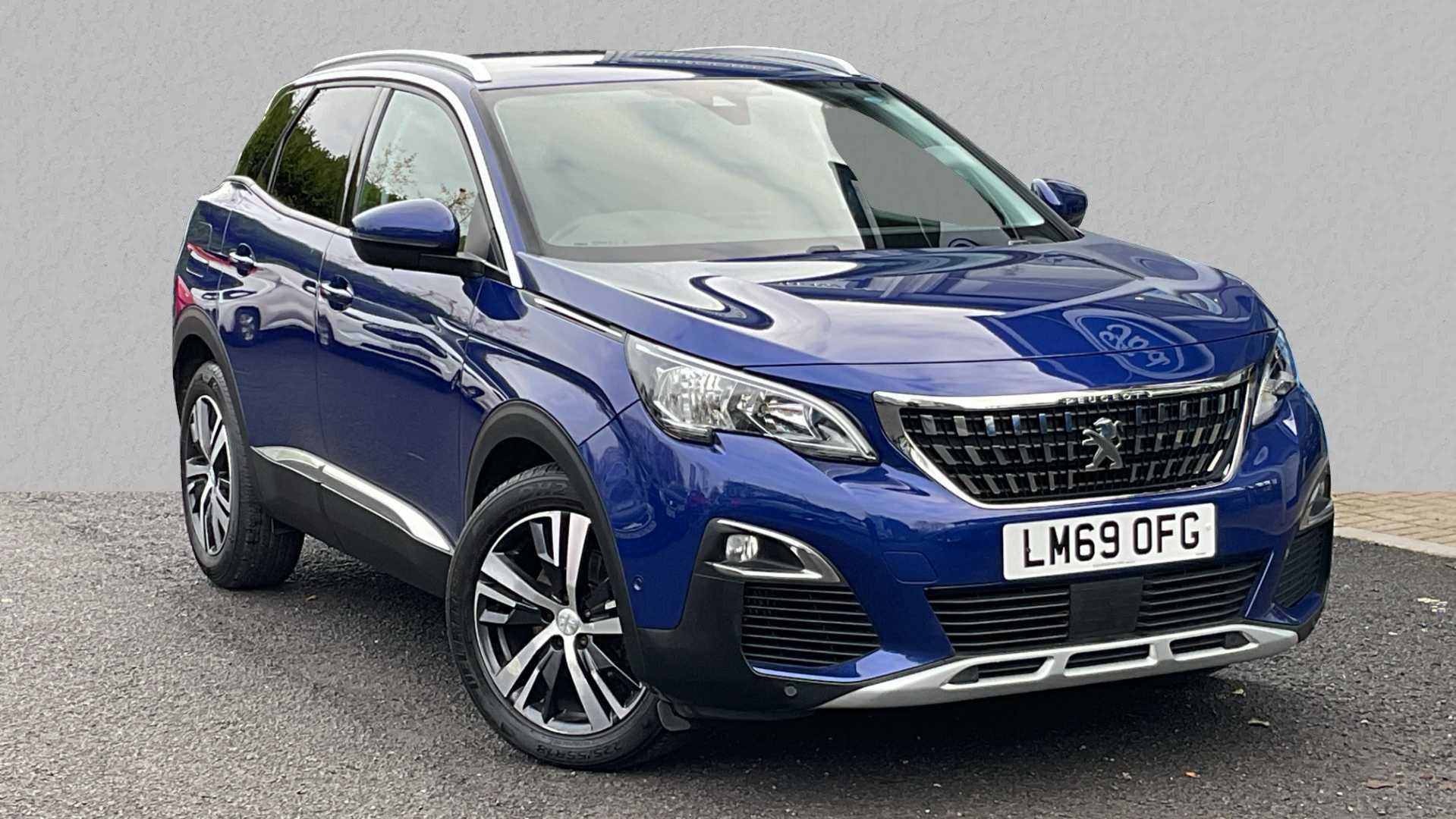 Main listing image - Peugeot 3008