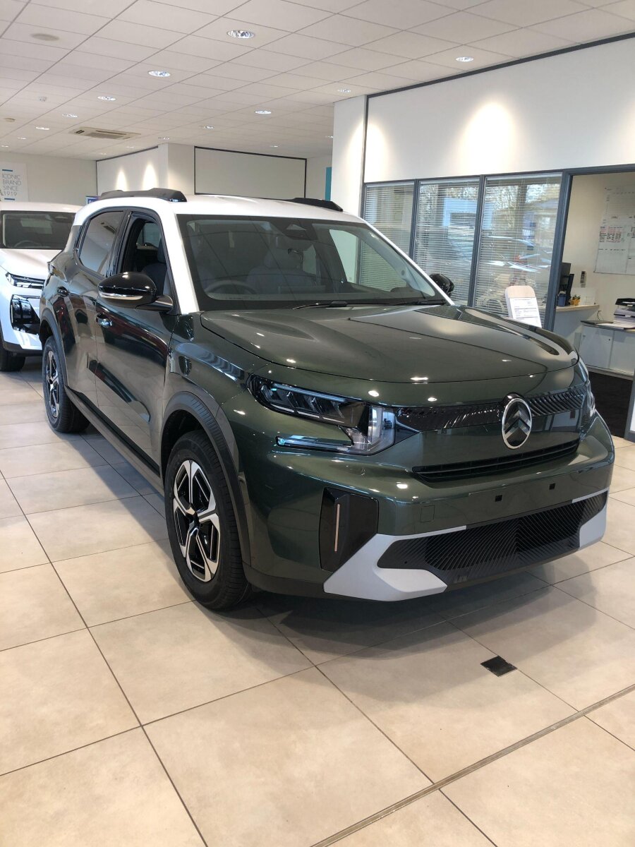 Main listing image - Citroen C3 Aircross