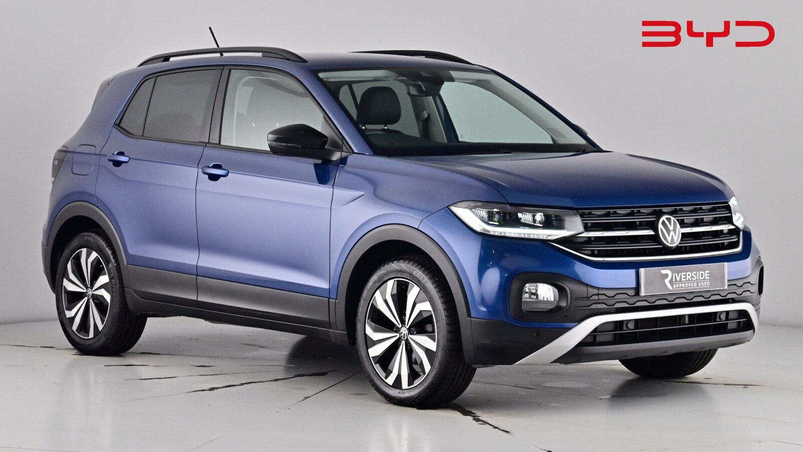 Main listing image - Volkswagen T-Cross
