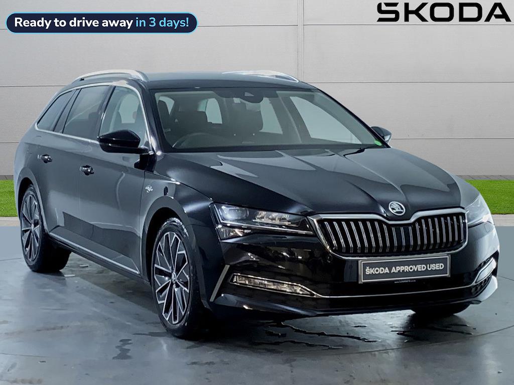 Main listing image - Skoda Superb Estate