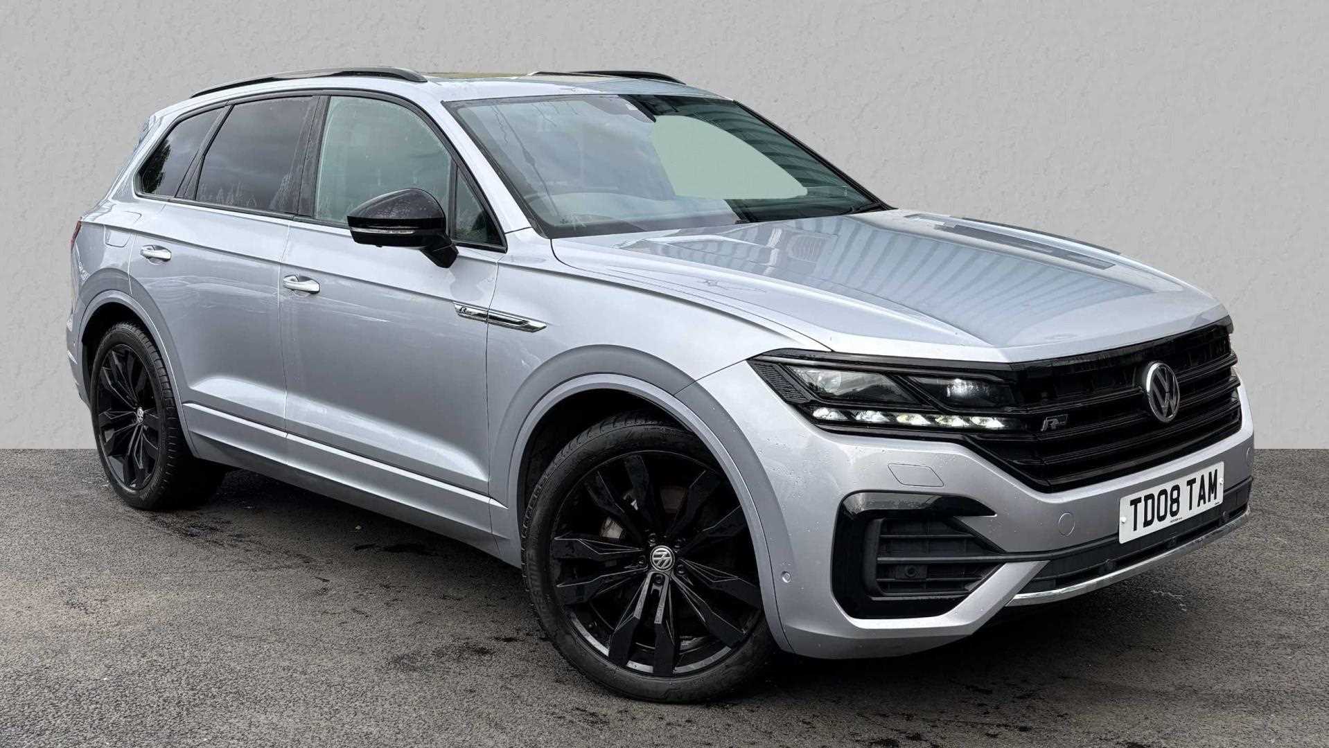 Main listing image - Volkswagen Touareg