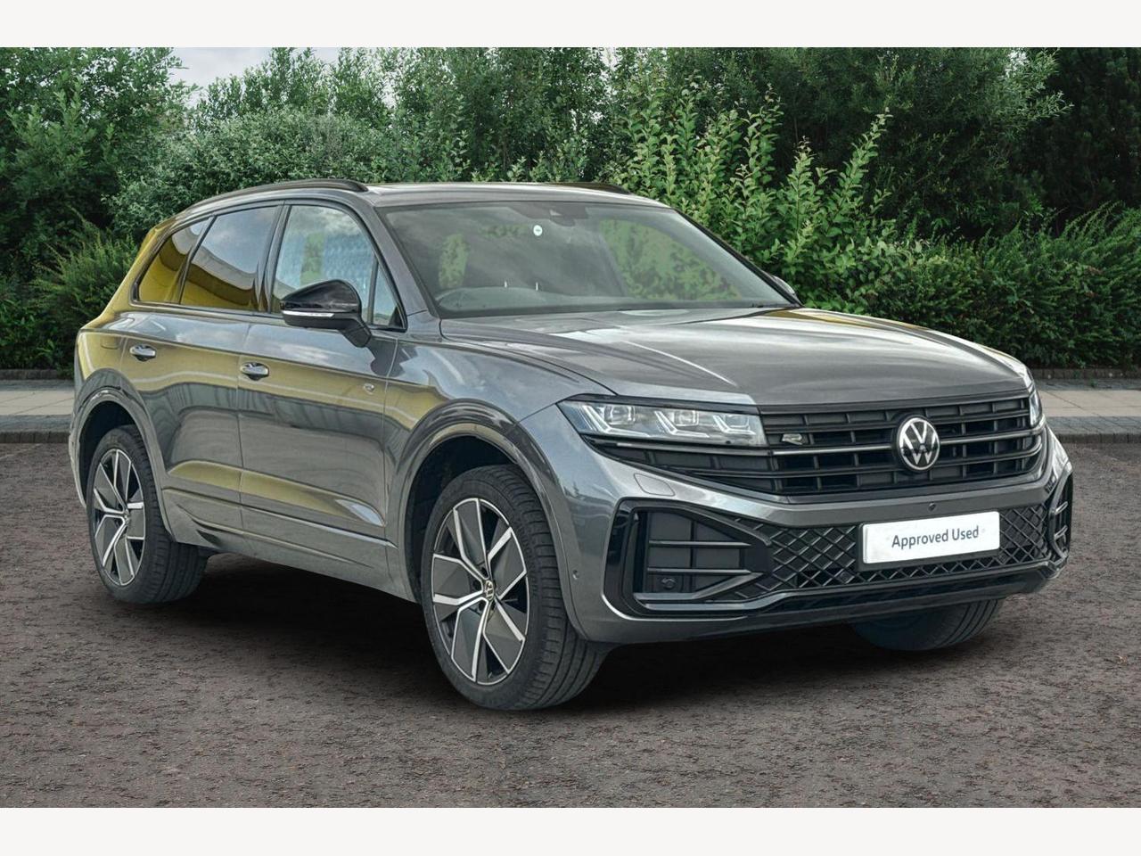 Main listing image - Volkswagen Touareg