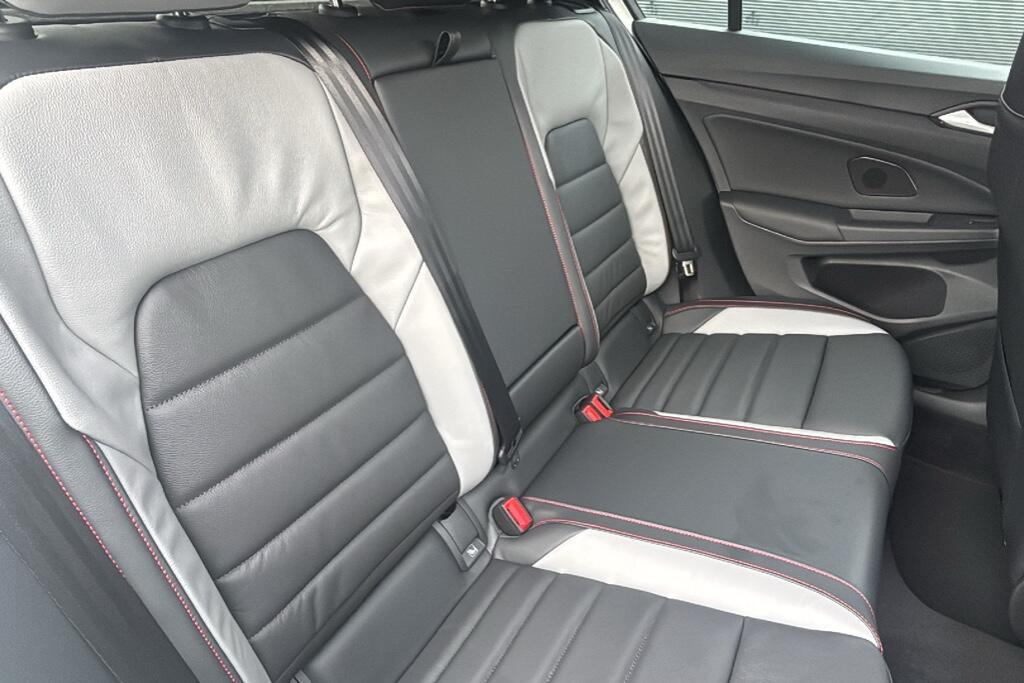 Main listing image - Volkswagen Golf GTI