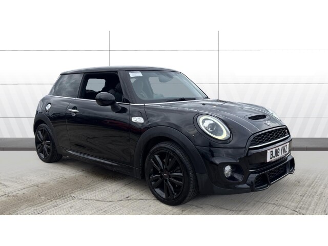 Main listing image - MINI Hatchback