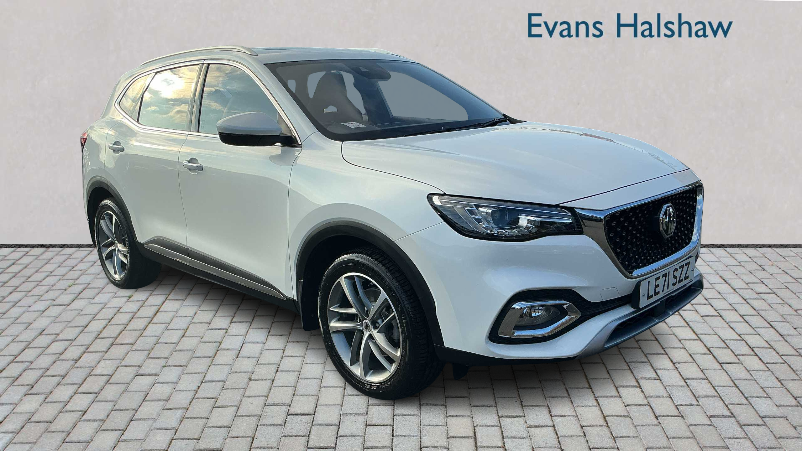 Main listing image - MG HS