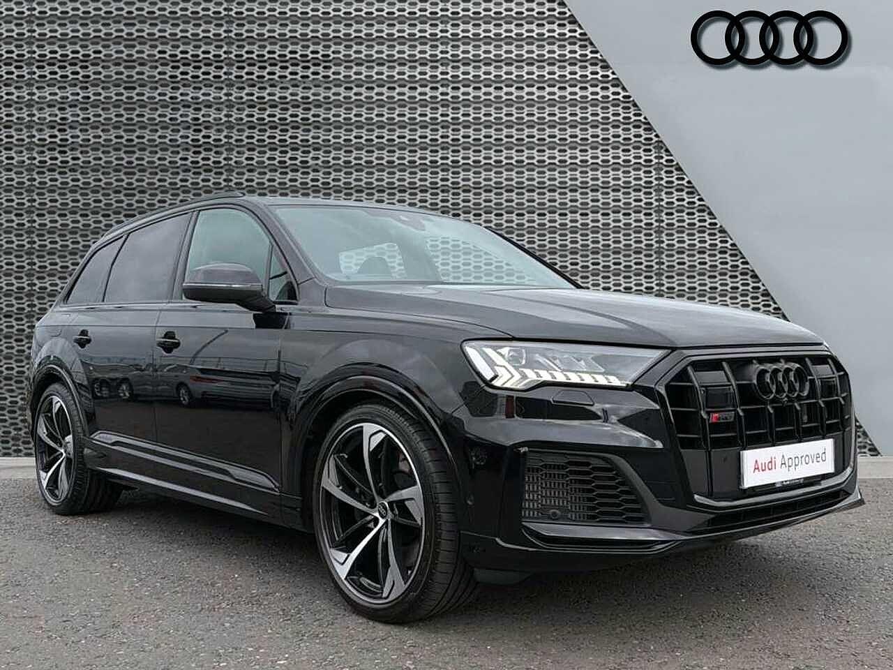 Main listing image - Audi Q7