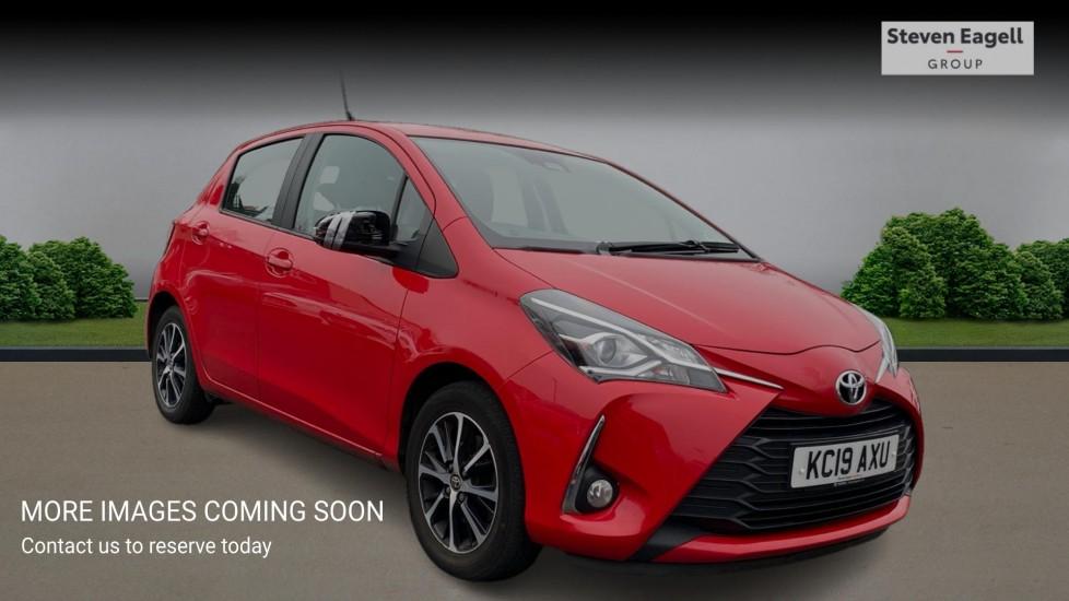 Main listing image - Toyota Yaris