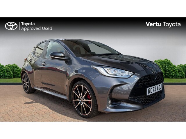 Main listing image - Toyota Yaris