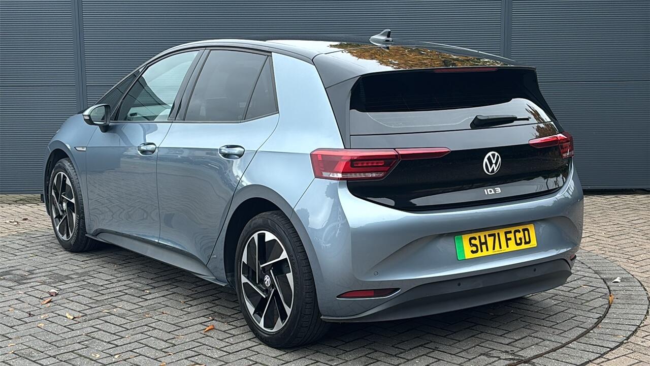 Main listing image - Volkswagen ID.3