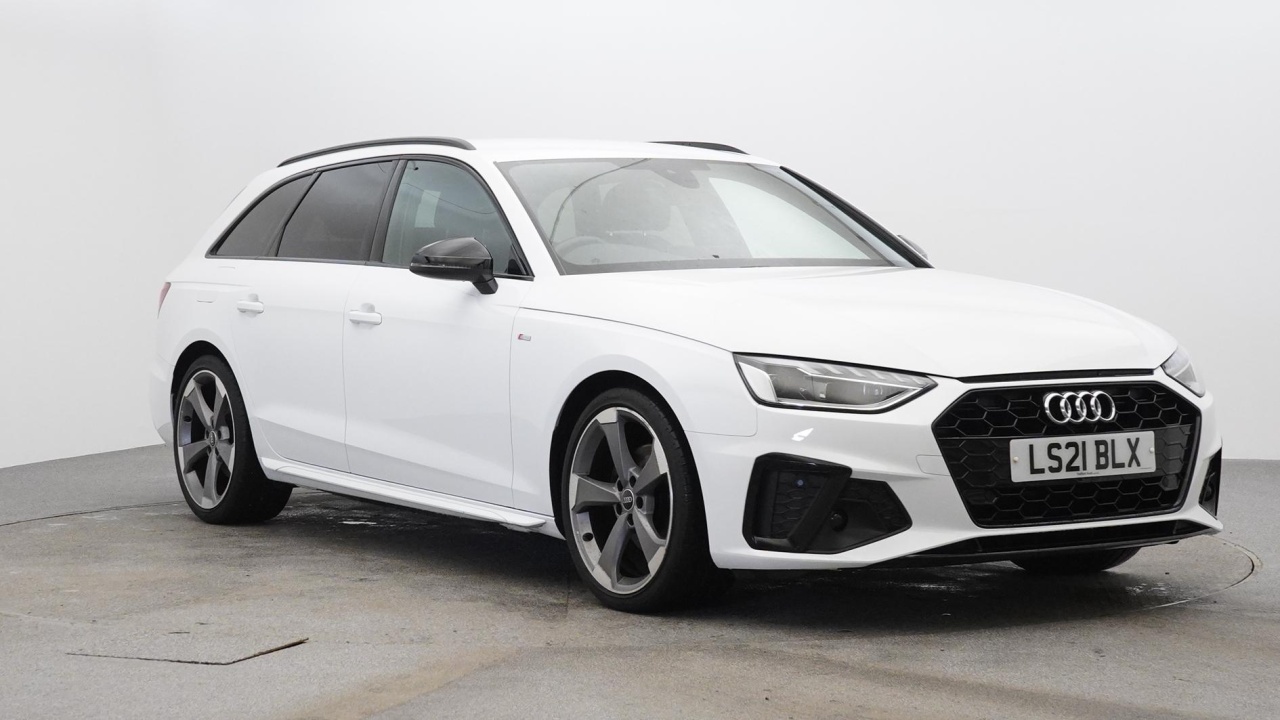 Main listing image - Audi A4 Avant