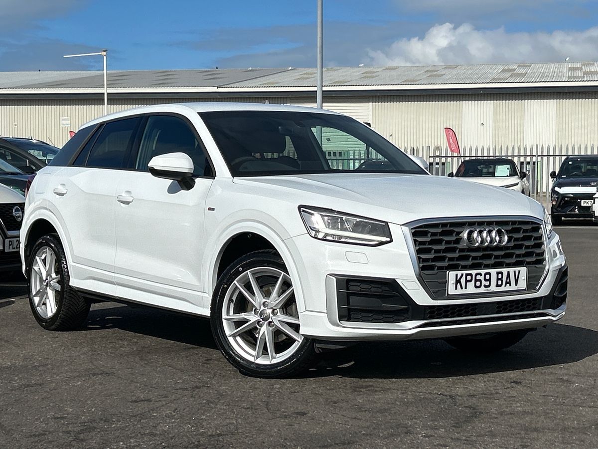 Main listing image - Audi Q2