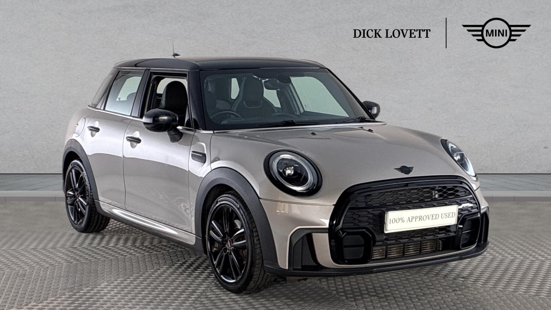 Main listing image - MINI Hatchback