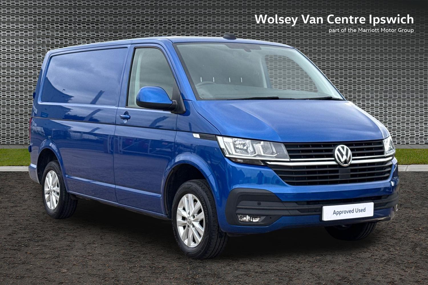 Main listing image - Volkswagen Transporter
