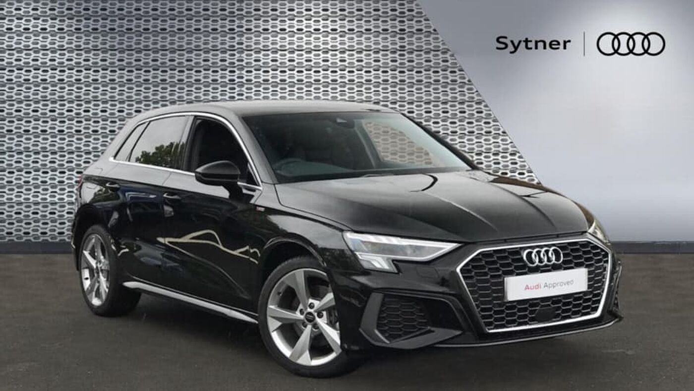 Main listing image - Audi A6