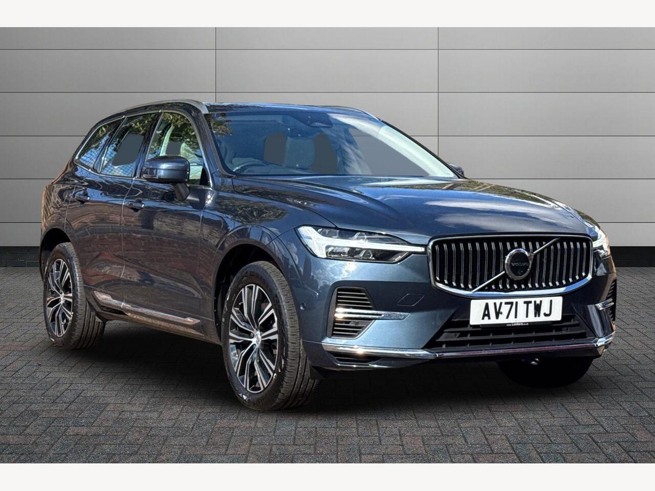 Main listing image - Volvo XC60