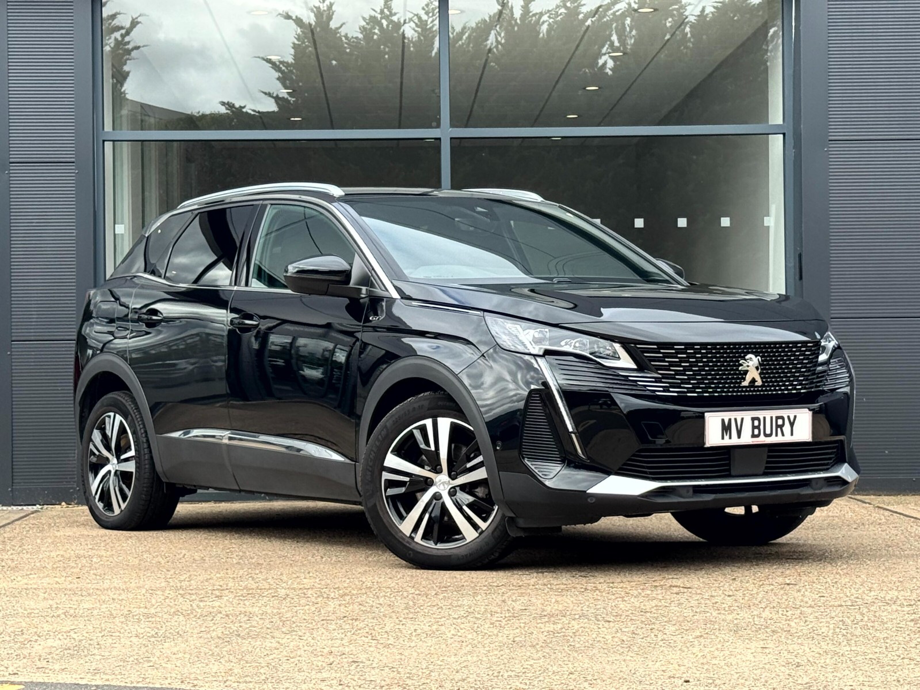 Main listing image - Peugeot 3008