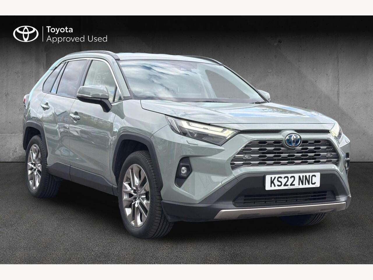 Main listing image - Toyota RAV4