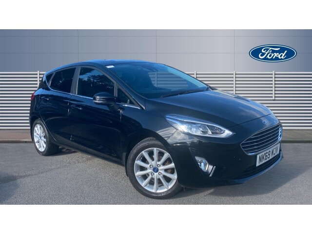 Main listing image - Ford Fiesta