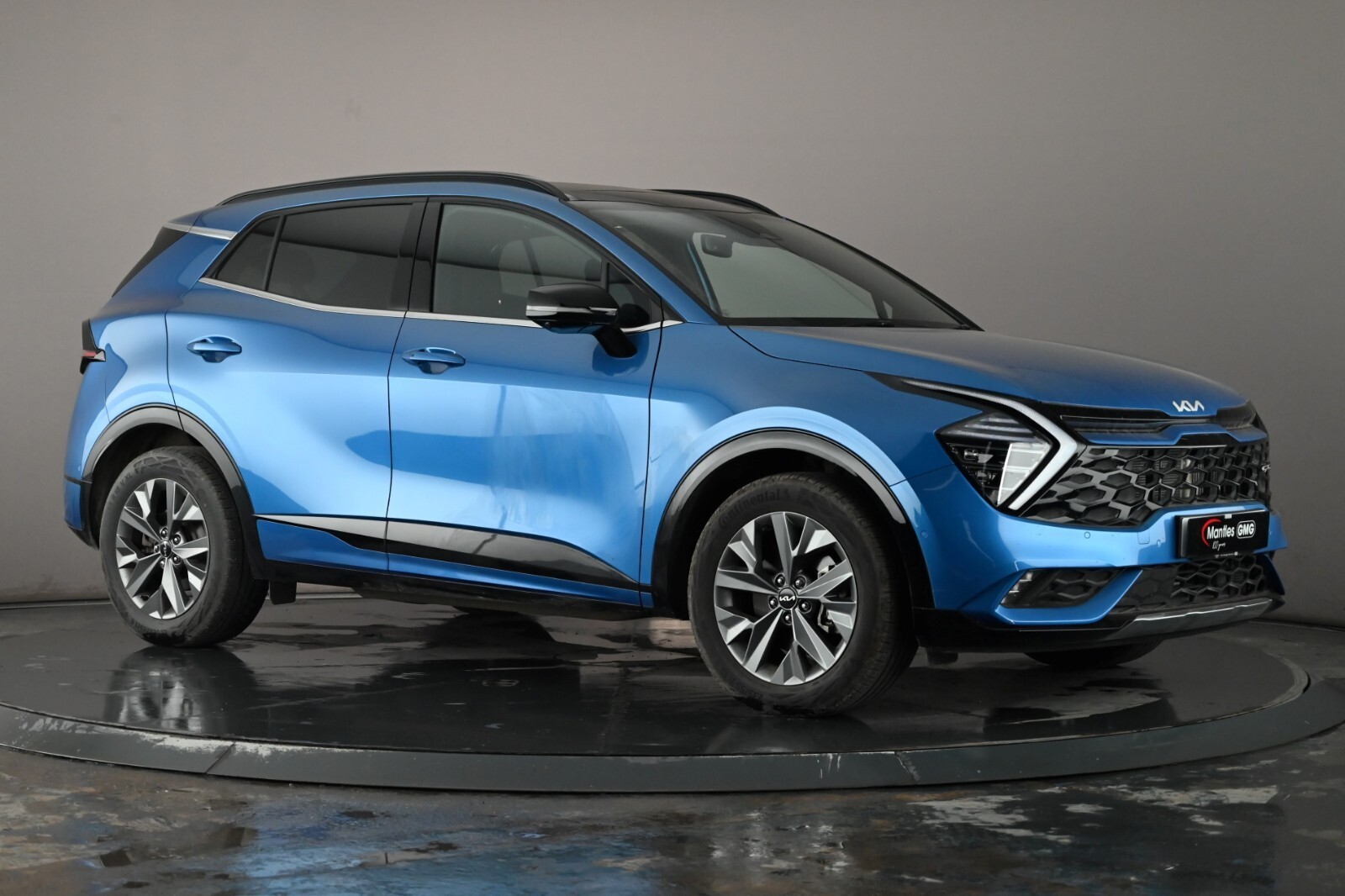 Main listing image - Kia Sportage
