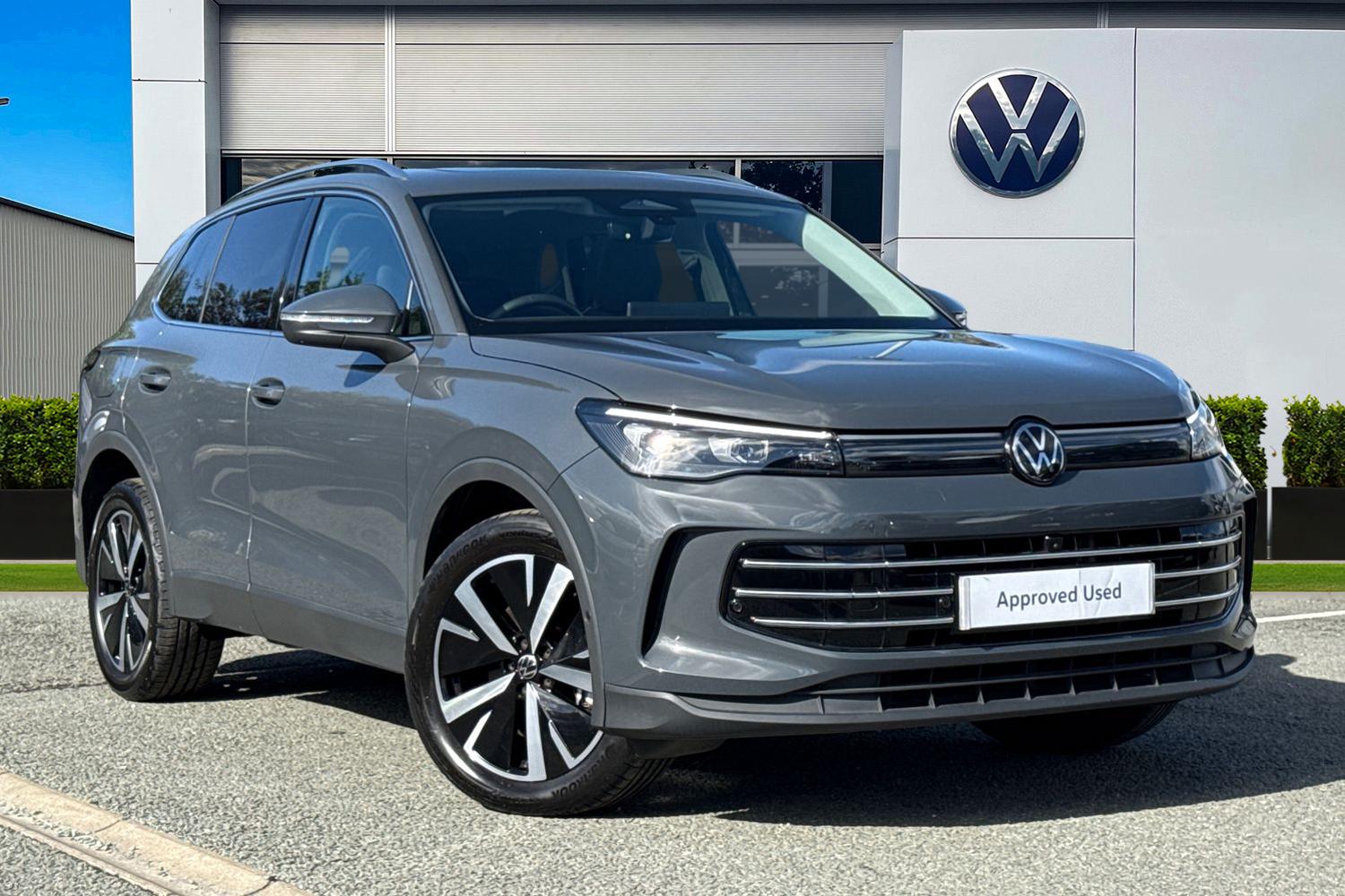 Main listing image - Volkswagen Tiguan