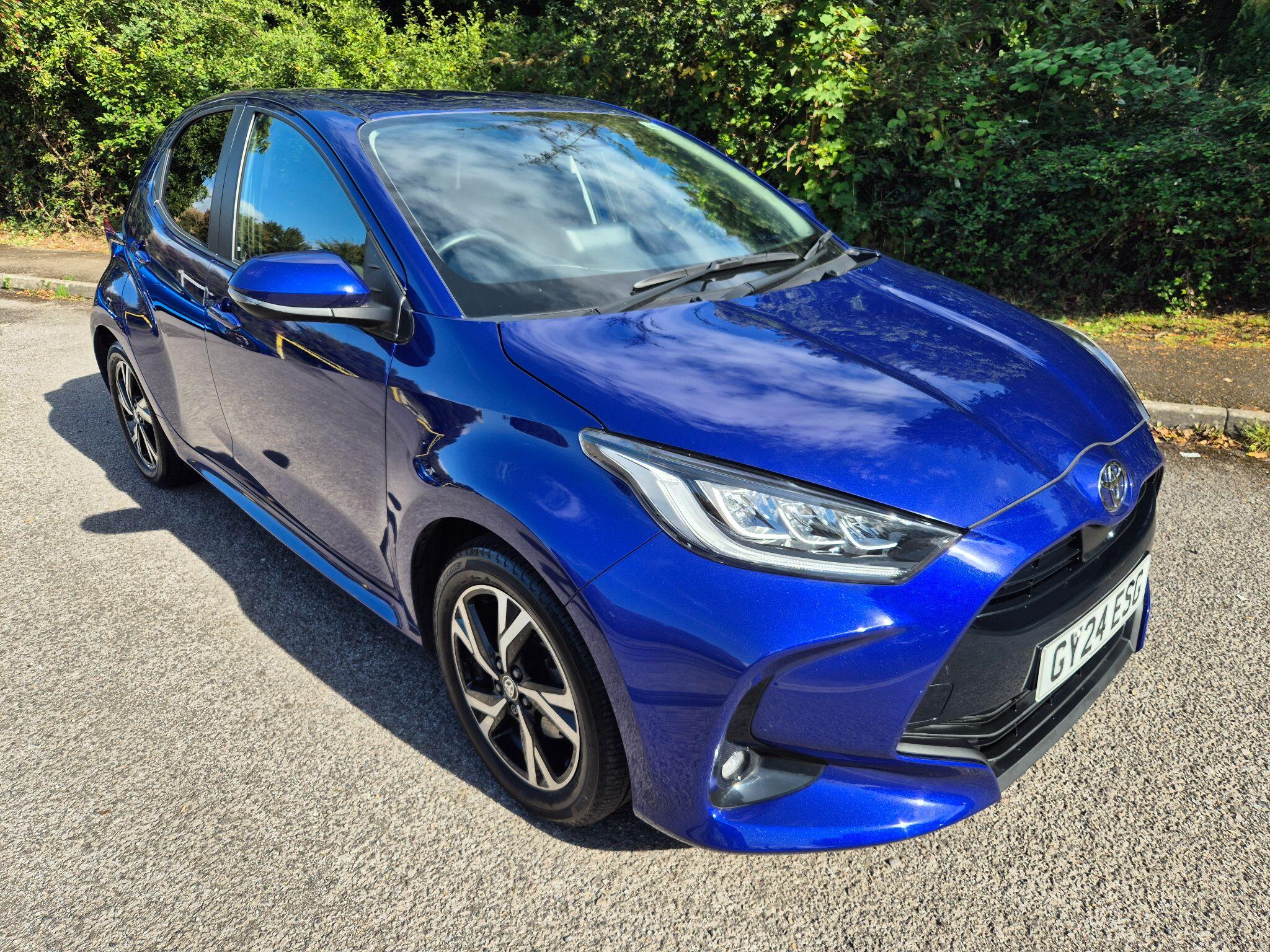 Main listing image - Toyota Yaris