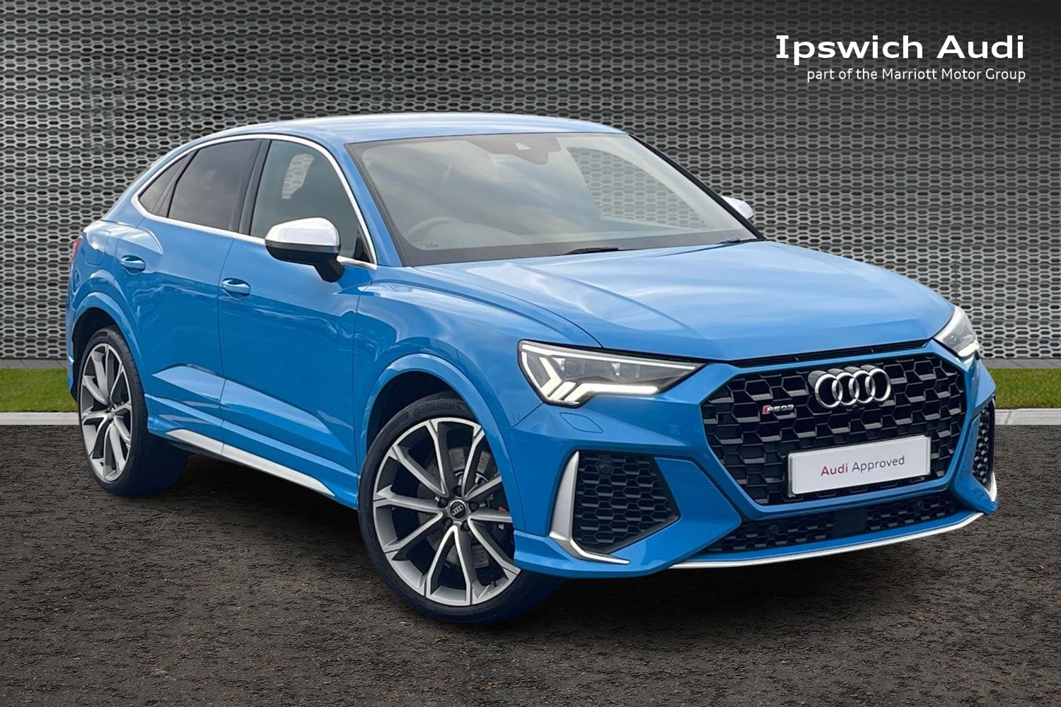 Main listing image - Audi RS Q3