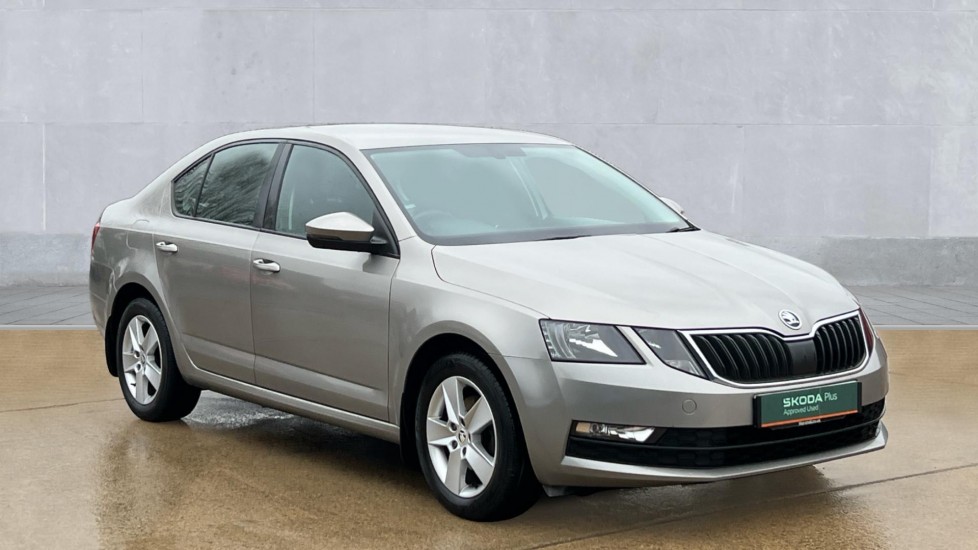 Main listing image - Skoda Octavia