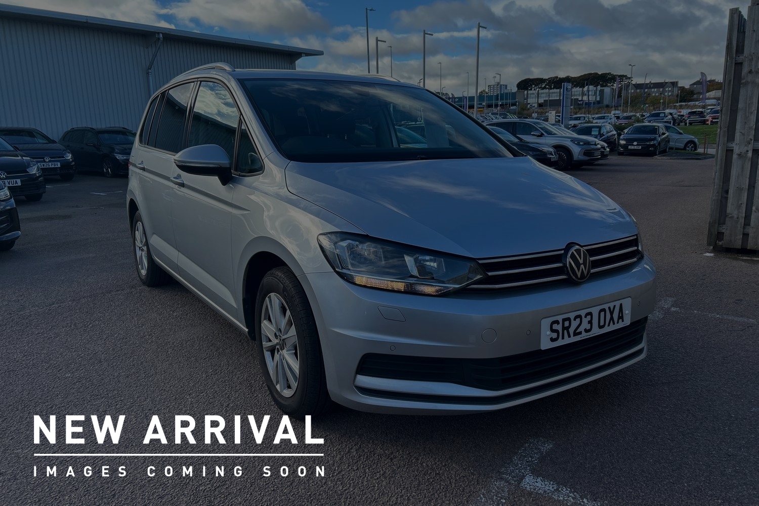 Main listing image - Volkswagen Touran