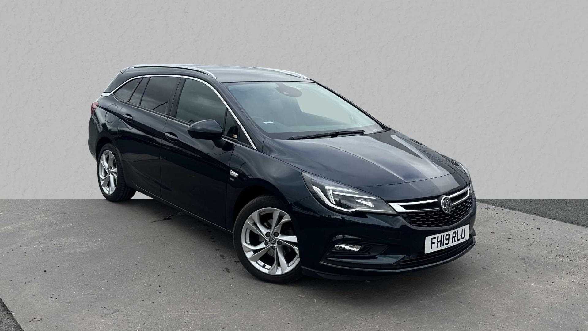 Main listing image - Vauxhall Astra Sports Tourer