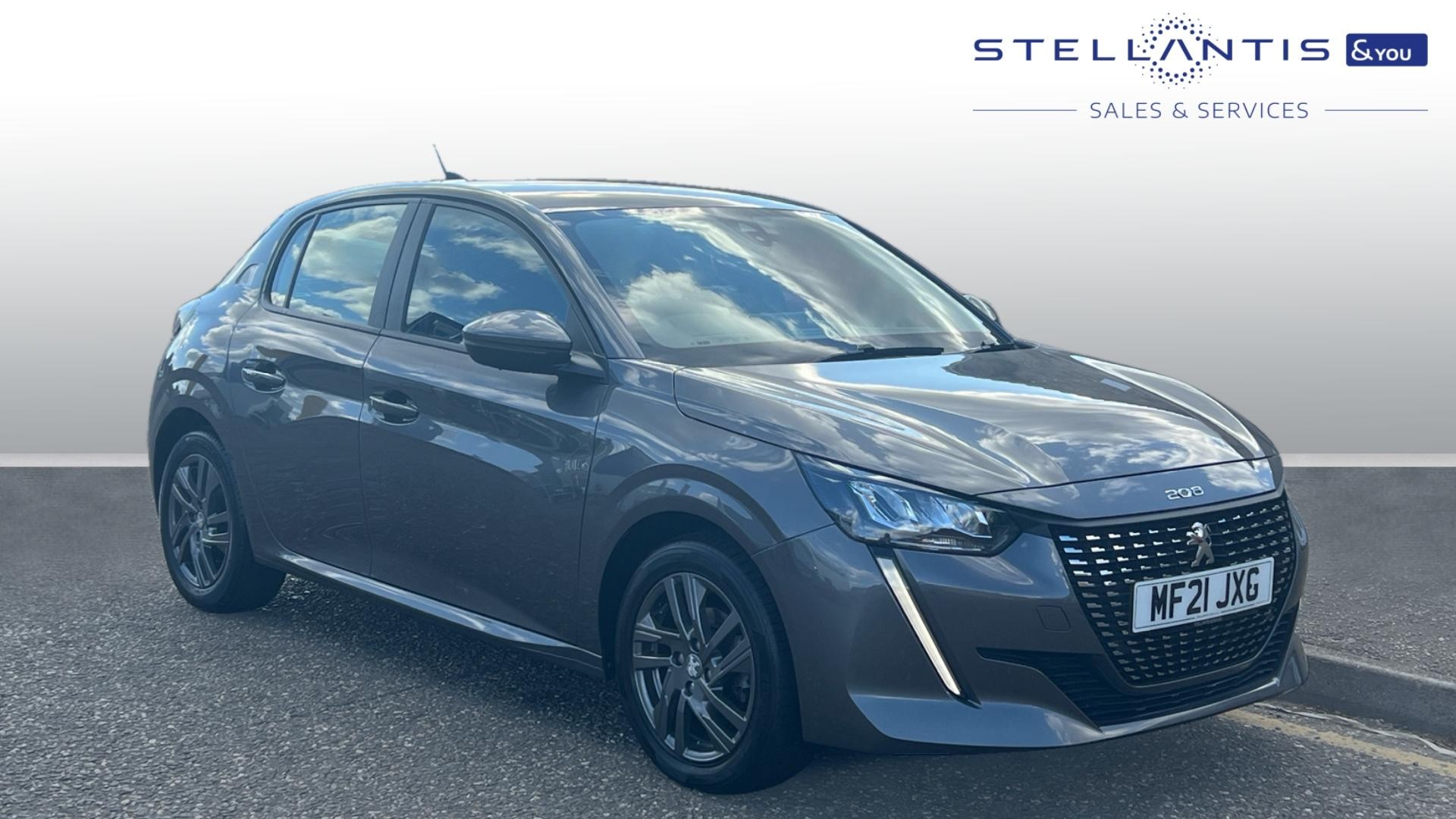 Main listing image - Peugeot 208