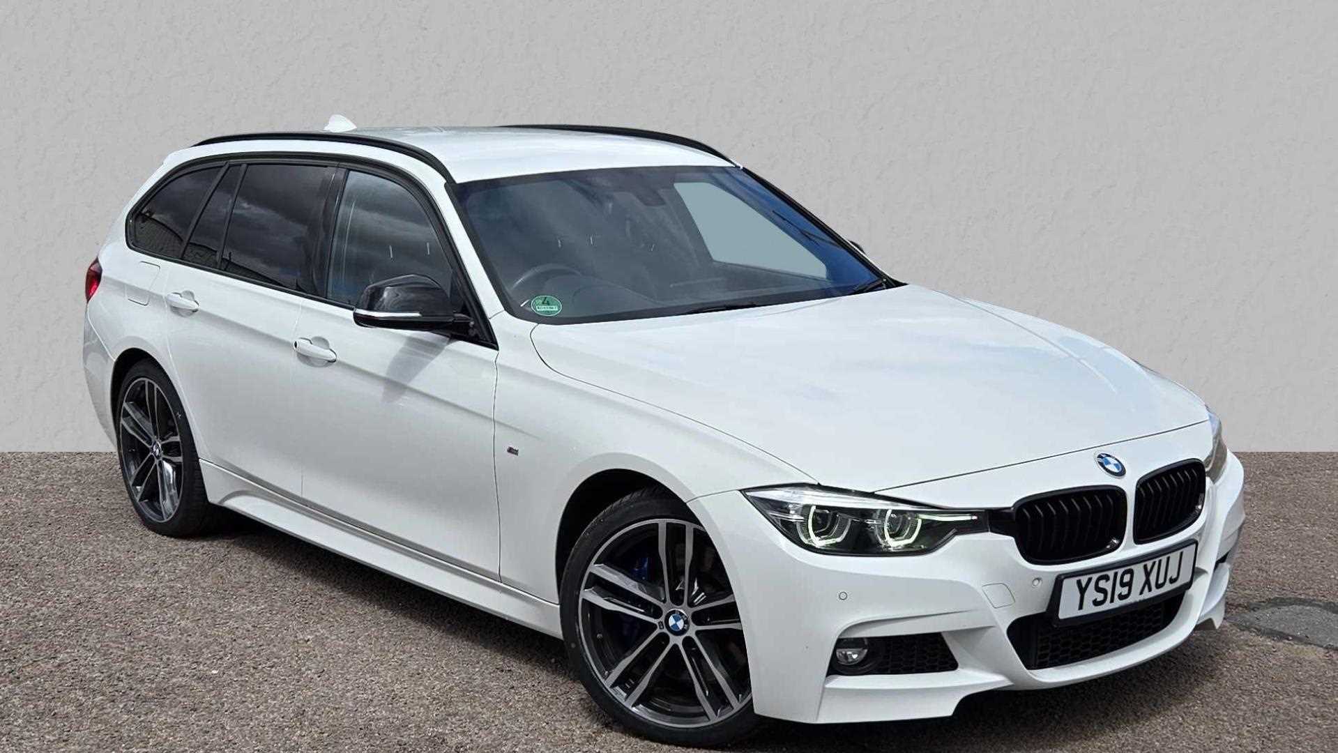 Main listing image - BMW 3 Series Touring