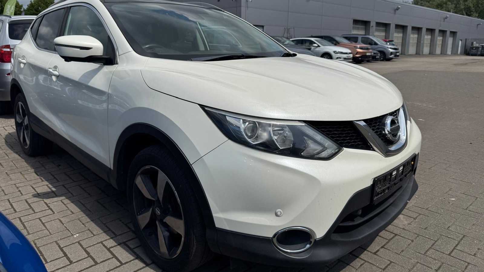 Main listing image - Nissan Qashqai