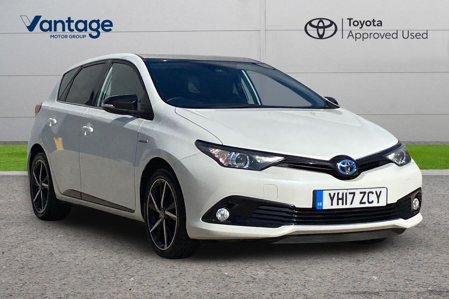 Main listing image - Toyota Auris